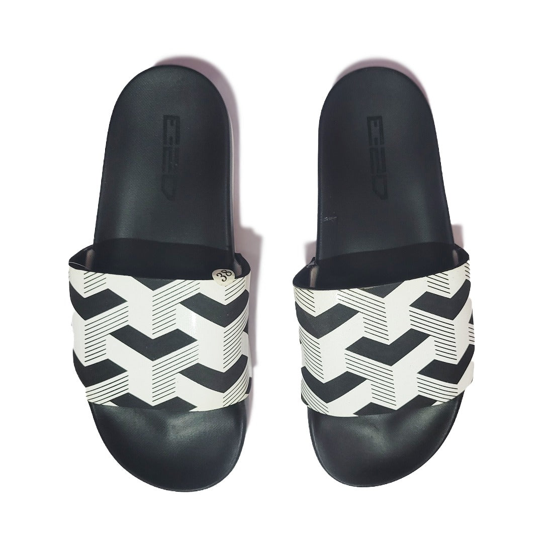 Men Black &amp; White Adilette CF+ Link GR Printed Sliders