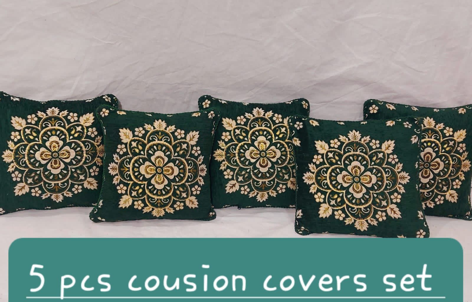 👉 5 PCS Cushions covers set 👌 💯  👉 Fabric Velvet ❤