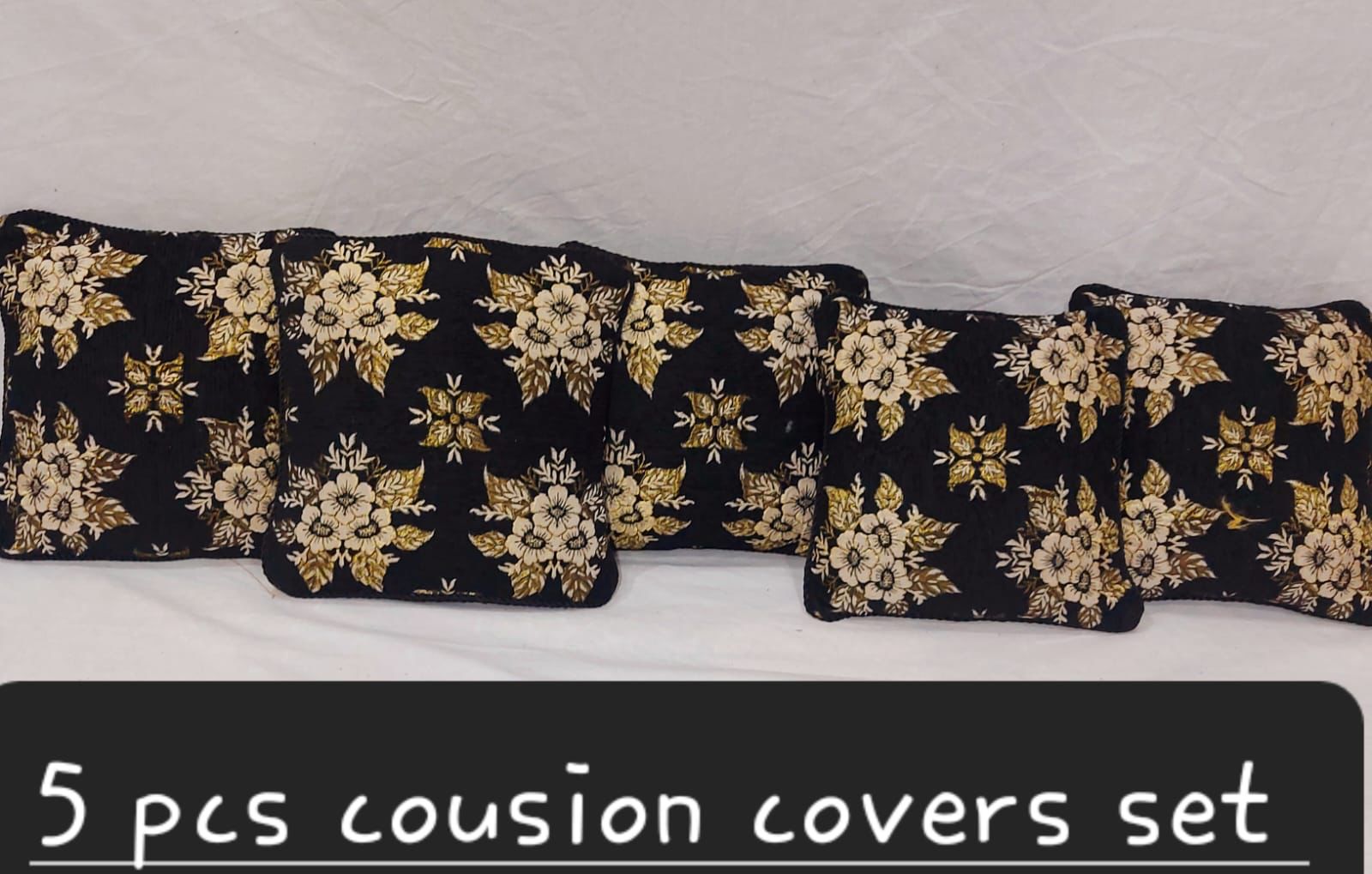 👉 5 PCS Cushions covers set 👌 💯  👉 Fabric Velvet ❤